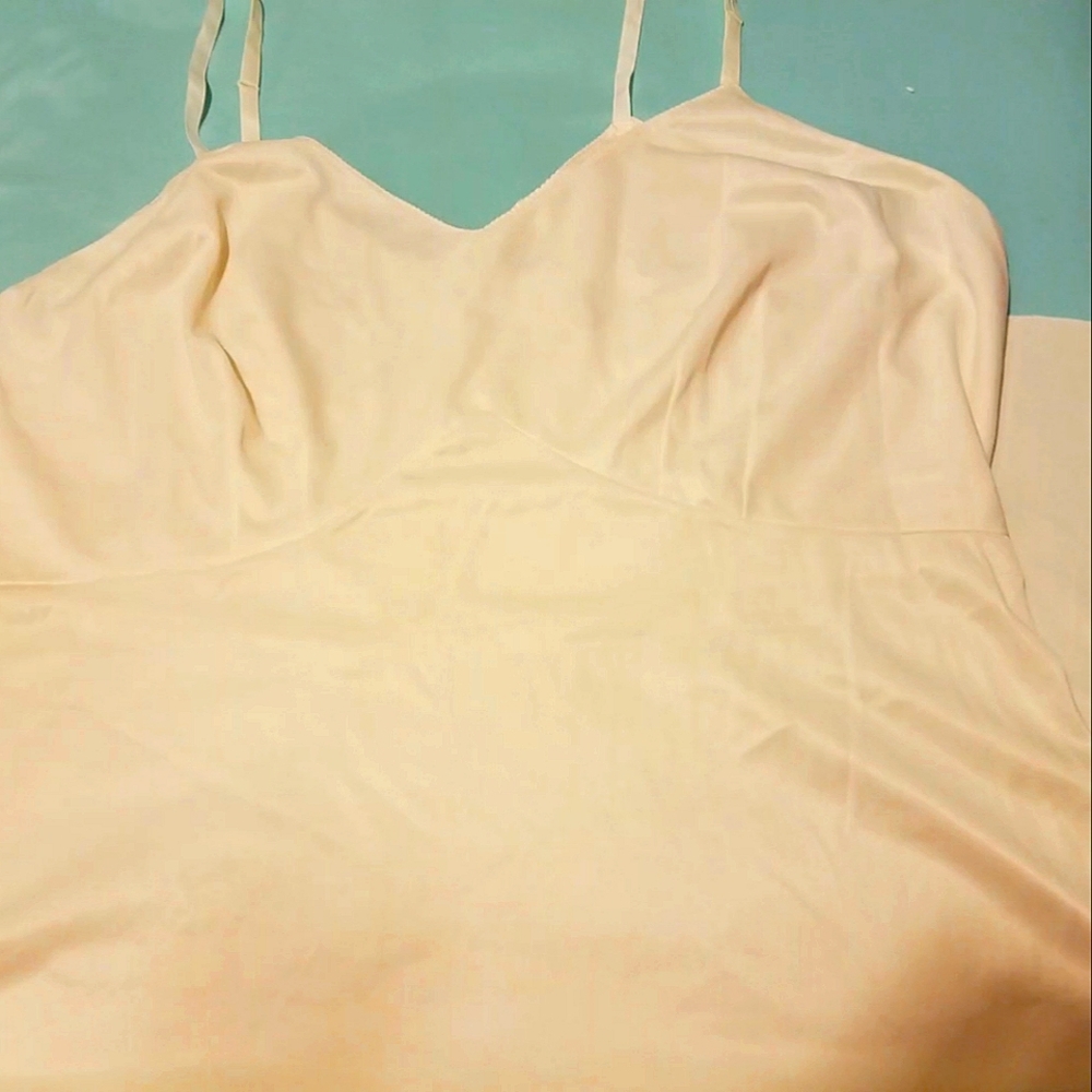 Womens XL Slip